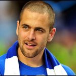 Joe Cole yêu cầu Chelsea thải loại 10 cái tên