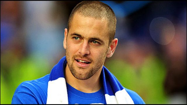 Joe Cole yêu cầu Chelsea thải loại 10 cái tên