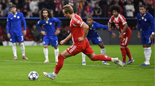 Kane tiếp tục thể hiện phong độ ấn tượng ở Champions League