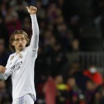 Không phải Benzema, Modric mới là cái tên đáng sợ nhất với Chelsea