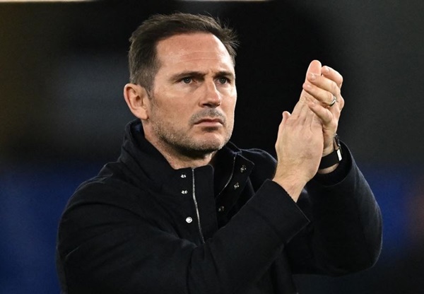 Lampard tạo thống kê tệ nhất lịch sử Chelsea