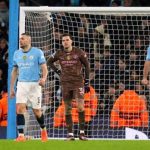 Liên tiếp mắc sai lầm, Man City xứng đáng bị trừng phạt