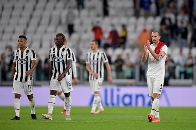 ‘Liệu Juve vẫn đẳng cấp hay đang sống trong quá khứ như Milan?’