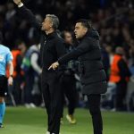 Lời đáp trả hoàn hảo của Xavi tới Enrique