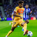 Lý do Lamine Yamal biến mất 9 phút trước Porto