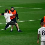 Lý do sân Wembley chao đảo vì những kẻ xâm lược