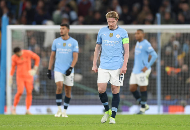 “Man City trông thật yếu ớt, thiếu sức sống, rất mong manh”