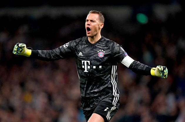 Manuel Neuer dùng 2 từ để miêu tả PSG