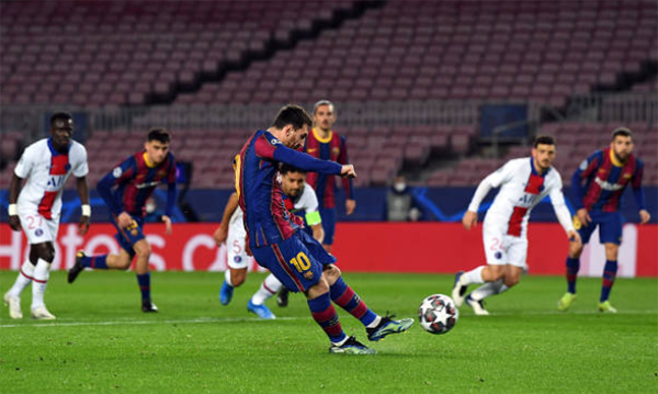 Mbappe nã hat-trick, PSG nhấn chìm Barcelona ngay tại Camp Nou