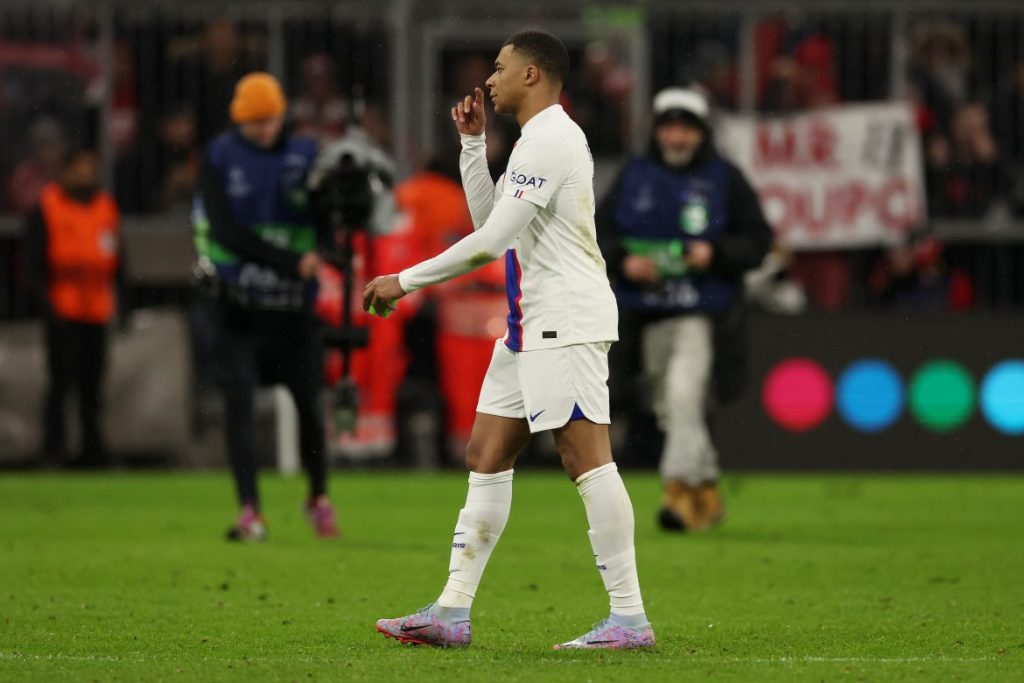 Mbappe thừa nhận sự bất lực trước Bayern