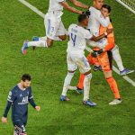 Messi san bằng kỷ lục không ai muốn của Henry