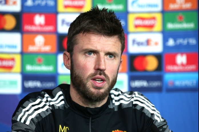 Michael Carrick hạ quyết tâm, xác định mục tiêu trận Villarreal