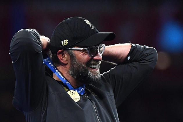 Michael Owen dự đoán kết quả Liverpool – AC Milan và Man City – Leipzig