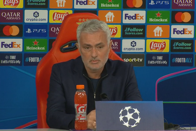 Mourinho bênh vực Richard Rios: Lời đáp trả sắc lẹm