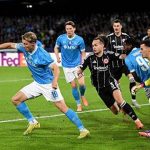 Napoli và Frankfurt chia điểm trong trận cầu kịch tính