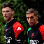 Ngôi sao bị quên lãng sắp tái xuất, fan Arsenal phản ứng mạnh mẽ