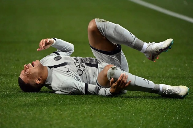 Nhìn bài học Real, HLV Bayern cảnh giác Mbappe