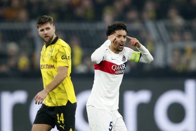 Nỗi lo ở hàng phòng ngự khiến PSG sợ hãi