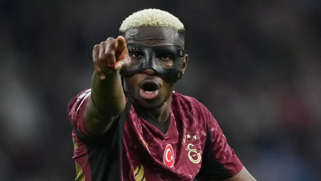 Osimhen bùng nổ ở Champions League: Sai lầm lớn của Chelsea và Man United