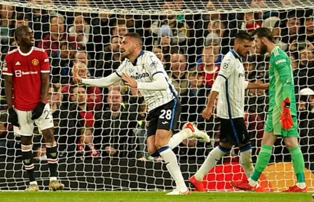 Paul Scholes: “Man United có đội hình tồi tệ”