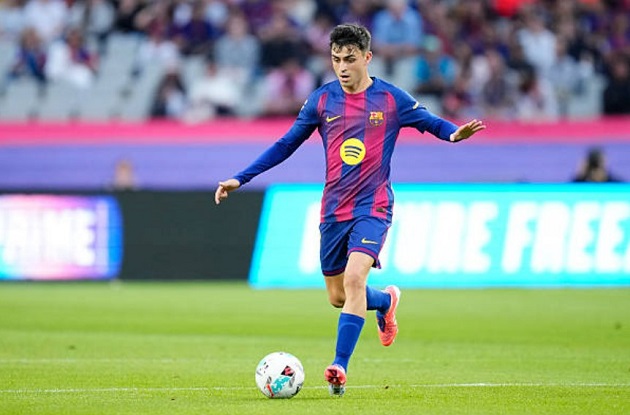 Pedri và ‘phép thuật’ khiến Luis Enrique lo lắng