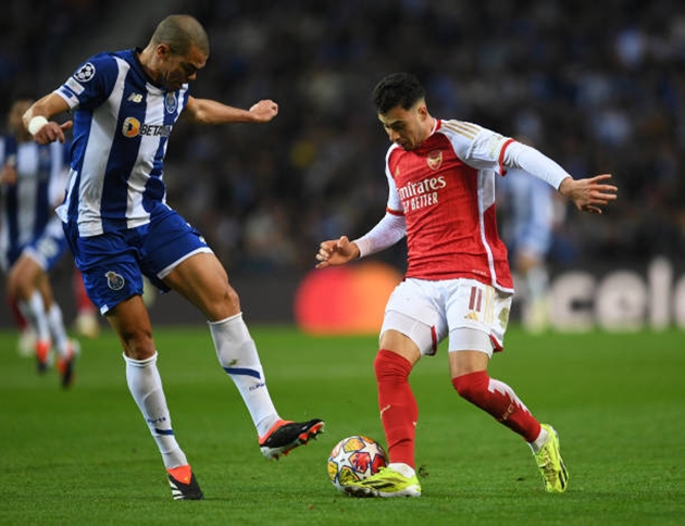 Pepe vẫn thận trọng dù Porto giành lợi thế trước Arsenal