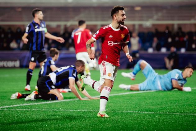 Pha kiến tạo để đời của Guti được Bruno Fernandes tái hiện