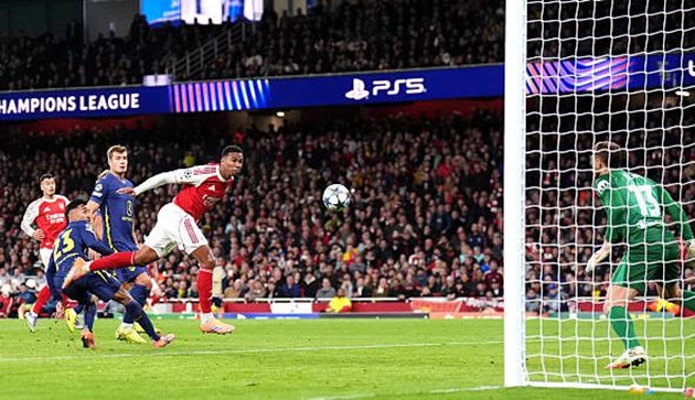 Phá lưới Atletico, Gabriel khiến chuyên gia thán phục