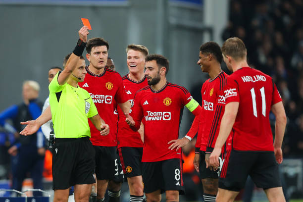 Phản ứng của phòng thay đồ M.U sau trận thua