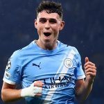 Phil Foden chơi với nụ cười, khẳng định trở lại đỉnh cao