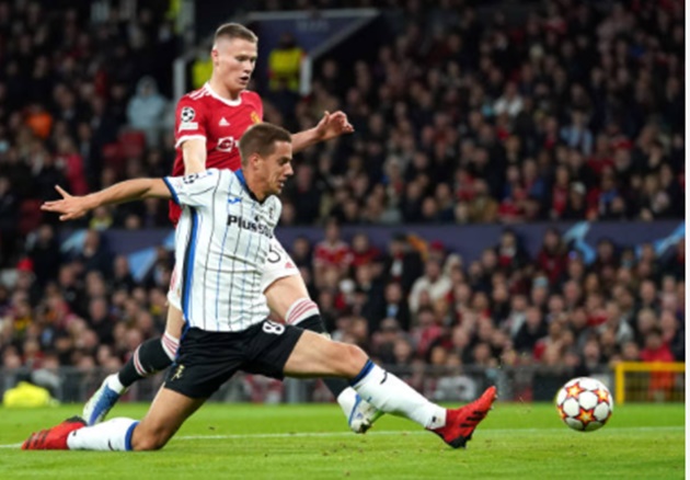 “Phòng ngự tệ hại. 1 pha chồng cánh đơn giản”