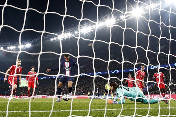 PSG thua Bayern Munich: Nỗi buồn Mbappe