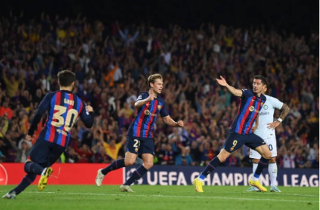 “Quá tàn nhẫn với Barca”