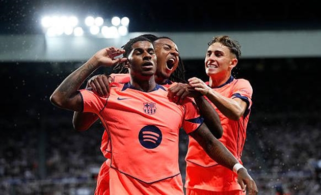 Rashford lập cú đúp giúp Barcelona hạ Newcastle tại Champions League