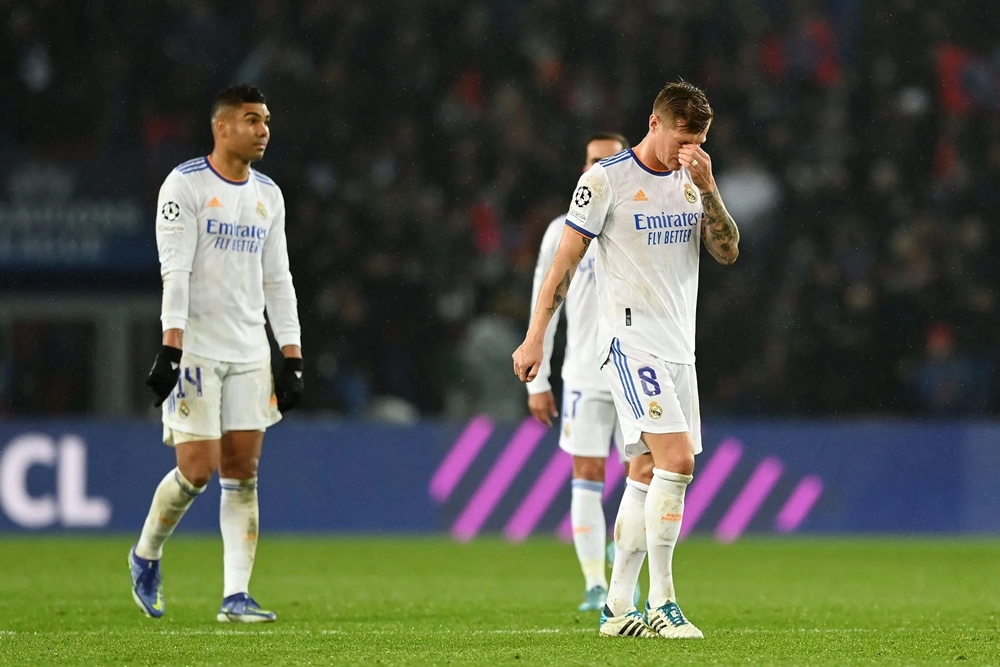 Real Madrid hóa tầm thường trước Mbappe