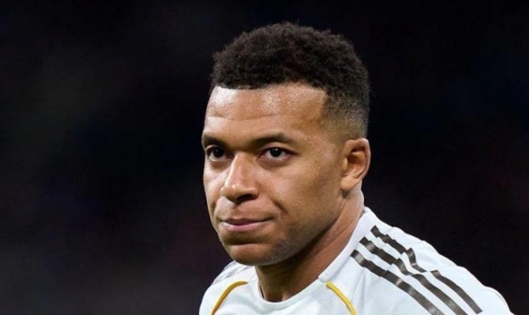 Real Madrid lo ngại vắng mặt Mbappe trước đại chiến với Man City