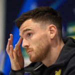 Robertson nói về quả penalty: “Tôi thấy Kelleher hơi chán, nên cho cậu ấy việc để làm”