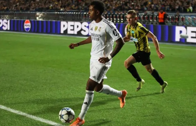 Rodrygo tỏa sáng, đẩy mạnh cạnh tranh với Vinicius