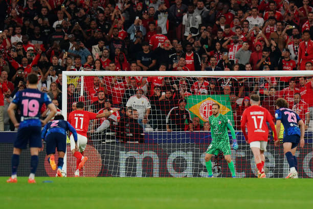 Rời Man Utd, Alvaro Fernandez thăng tiến tột bậc