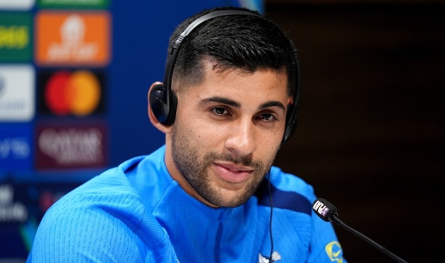 Romero khẳng định hạnh phúc tại Tottenham, không rời đi