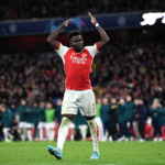 Saka tiết lộ bí quyết sút luân lưu thành công