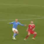 Sao Bayern ăn vạ hài hước