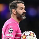 Sau gần 17 năm, cựu sao Liverpool được Pep cho ra sân ở C1