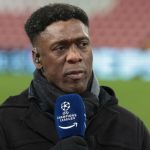 Seedorf chỉ trích cầu thủ Arsenal vì mắc lỗi trước PSG