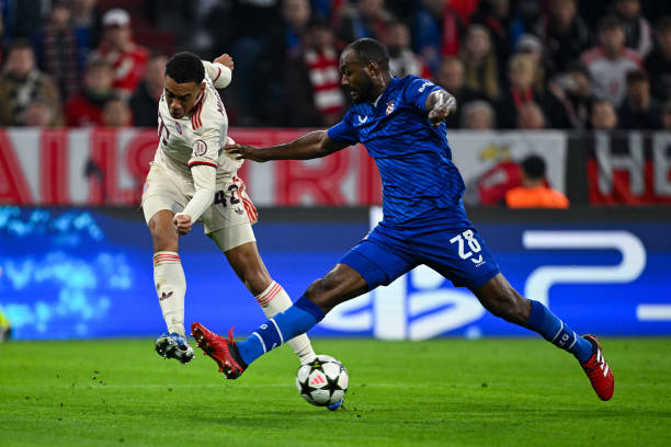 Thắng hủy diệt, Bayern phát hiện “truyền nhân” của Neymar ở Champions League