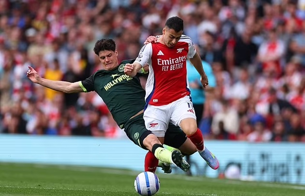 Thomas Frank tự tin Arsenal sẽ loại Real Madrid ngay tại Bernabeu