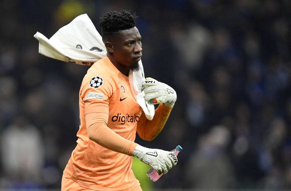 Thủ môn Inter bảo Dzeko ‘im mồm’ tại Champions League