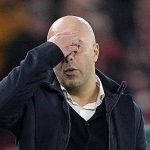Thua 9/12 trận, ghế nóng của Arne Slot rung chuyển tại Liverpool