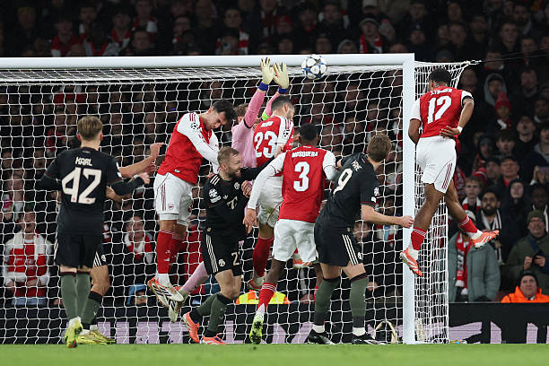 Thua Arsenal là điều cần thiết cho Bayern Munich