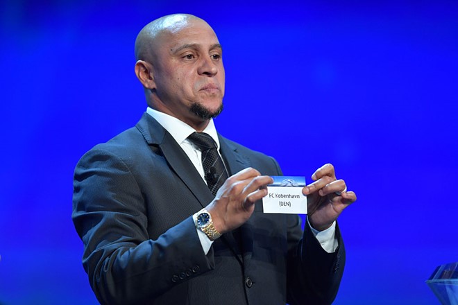 Thuyết âm mưu ở lễ bốc thăm các giải bóng đá